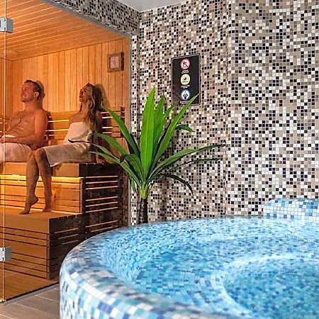 Dangė Hotel 3*